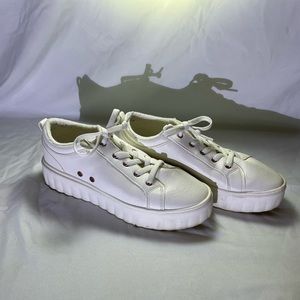 Womens Roxy Sheilahh Platform Casual Shoe - White